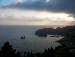 Staré město, přístav