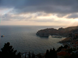 Staré město, přístav