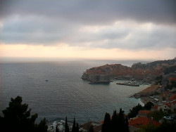 Staré město, přístav