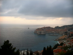 Staré město, přístav