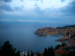 Staré město, přístav