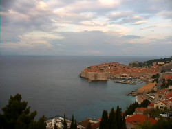 Staré město, přístav