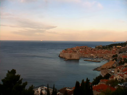 Staré město, přístav