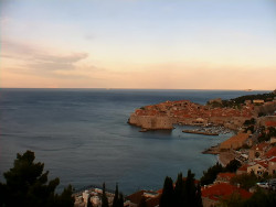 Staré město, přístav