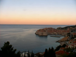 Staré město, přístav