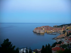 Staré město, přístav