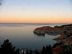 Staré město, přístav