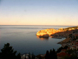 Staré město, přístav