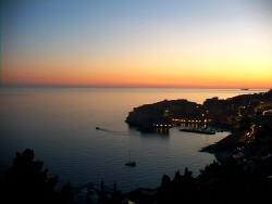 Staré město, přístav