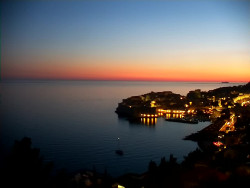 Staré město, přístav