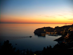 Staré město, přístav