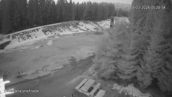 Protržená přehrada