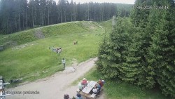 Burst dam