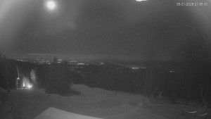 Ski areál Alšovka - Měděnec - Horní část sjezdovek - 5.1.2026 v 21:45 Ski areál Alšovka - Měděnec - Horní část sjezdovek - 5.1.2026 v 21:45