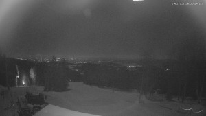 Ski areál Alšovka - Měděnec - Horní část sjezdovek - 5.1.2026 v 22:45 Ski areál Alšovka - Měděnec - Horní část sjezdovek - 5.1.2026 v 22:45