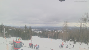 Ski areál Alšovka - Měděnec - Horní část sjezdovek - 21.2.2026 v 12:15 Ski areál Alšovka - Měděnec - Horní část sjezdovek - 21.2.2026 v 12:15