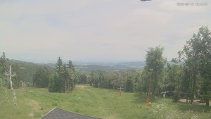 Ski areál Alšovka - Měděnec - Horní část sjezdovek - 16.6.2026 v 12:45 Ski areál Alšovka - Měděnec - Horní část sjezdovek - 16.6.2026 v 12:45