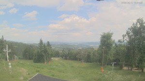 Skigebiet Alšovka – Měděnec - Oberer Teil der Skipisten - 17.6.2026 v 14:45 Skigebiet Alšovka – Měděnec - Oberer Teil der Skipisten - 17.6.2026 v 14:45