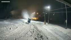 Sjezdovka K Snowparku