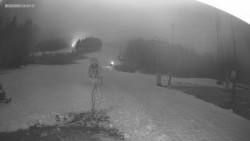 Sjezdovka K Snowparku