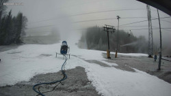 Sjezdovka K Snowparku