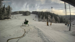 Sjezdovka K Snowparku