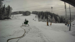 Sjezdovka K Snowparku