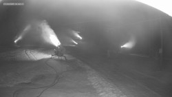 Sjezdovka K Snowparku