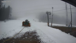 Sjezdovka K Snowparku