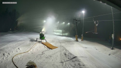 Sjezdovka K Snowparku