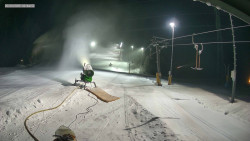 Sjezdovka K Snowparku