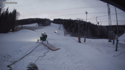 Sjezdovka K Snowparku