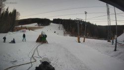 Sjezdovka K Snowparku