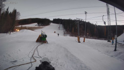 Sjezdovka K Snowparku