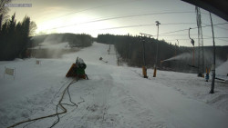 Sjezdovka K Snowparku