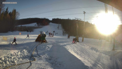 Sjezdovka K Snowparku