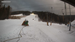 Sjezdovka K Snowparku