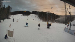 Sjezdovka K Snowparku