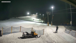 Sjezdovka K Snowparku