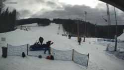 Sjezdovka K Snowparku