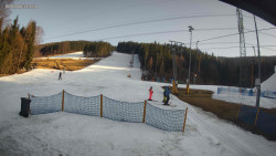 Sjezdovka K Snowparku