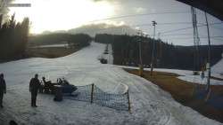 Sjezdovka K Snowparku