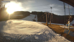 Sjezdovka K Snowparku