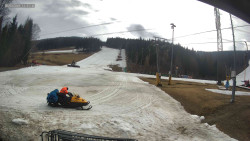 Sjezdovka K Snowparku