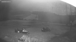 Sjezdovka K Snowparku