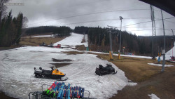 Sjezdovka K Snowparku