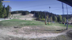 Sjezdovka K Snowparku