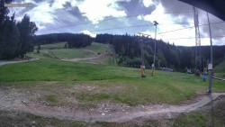 Ski slope to the Snowpark
