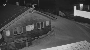 Pujcovna ve Skiareálu na Trojáku