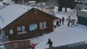 Pujcovna ve Skiareálu na Trojáku